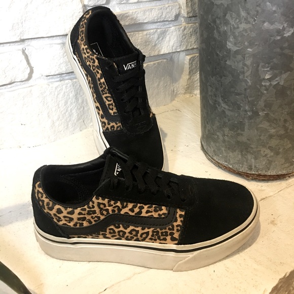 Vans Other - EUC Vans Platform Ward Deluxe Suede Leopard Print Missy